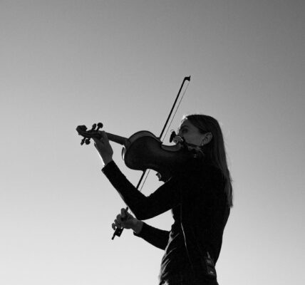 Comment les jeunes artistes réinventent la musique classique