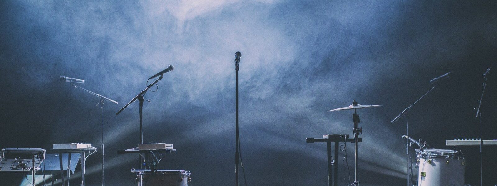 Les phénomènes des concerts immersifs en musique