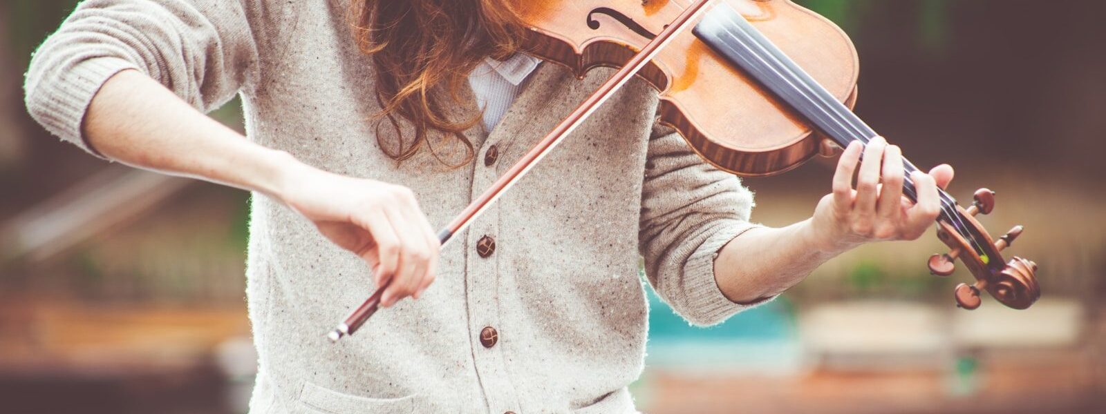 L’influence des réseaux sociaux sur la musique contemporaine