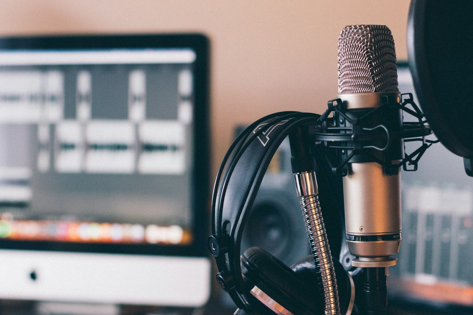 Recording String Quartets at Home: A Working Approach