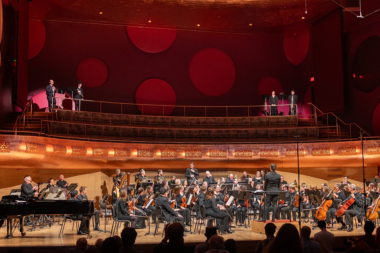 orchestra concert (foto: mlBrianR / CC BY 2.0, Wikimedia Commons)