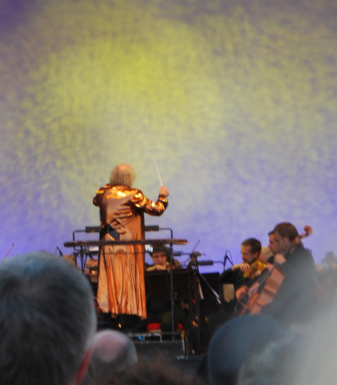 conductor orchestra (foto: Sweetie candykim / CC0, Wikimedia Commons)